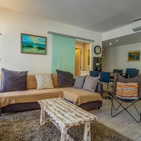 Apartman Bonaire Queens By Hello Homes Sitges Sitges